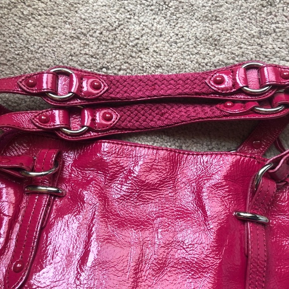 The Sak fuchsia patent leather handbag - Picture 8 of 14